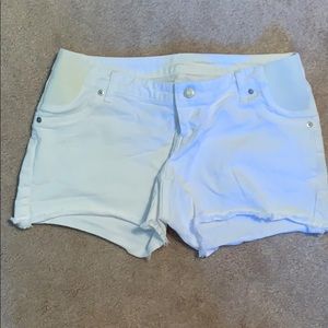 Gap maternity jean shorts